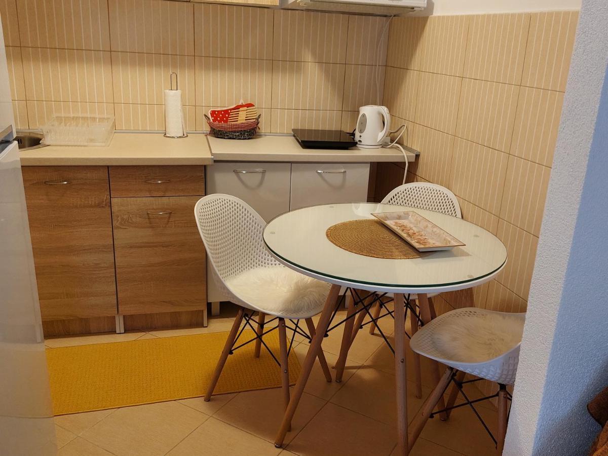 Ljubovic Apartman Подгориця Екстер'єр фото